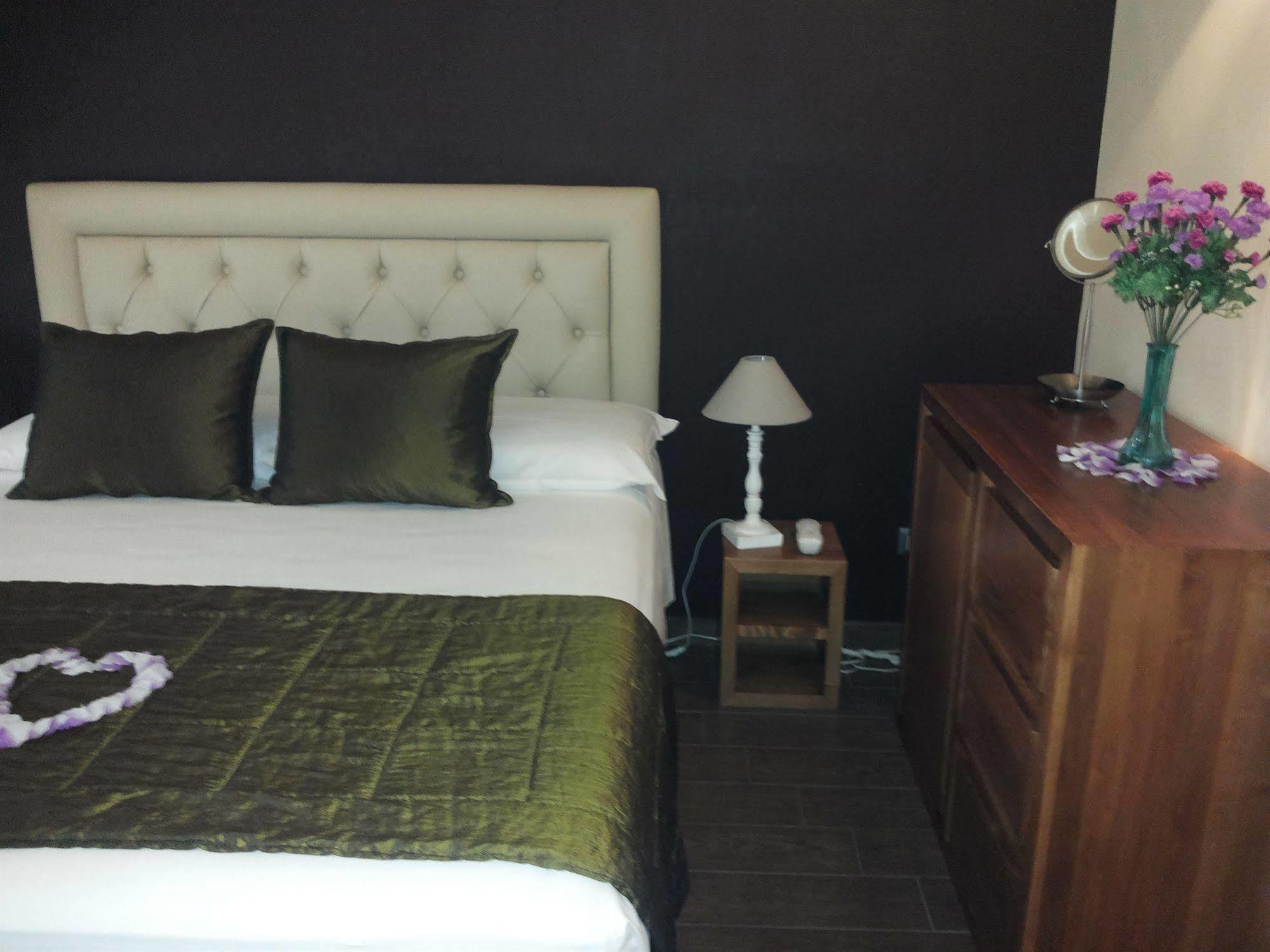 Aida Charming Rooms Рим Экстерьер фото